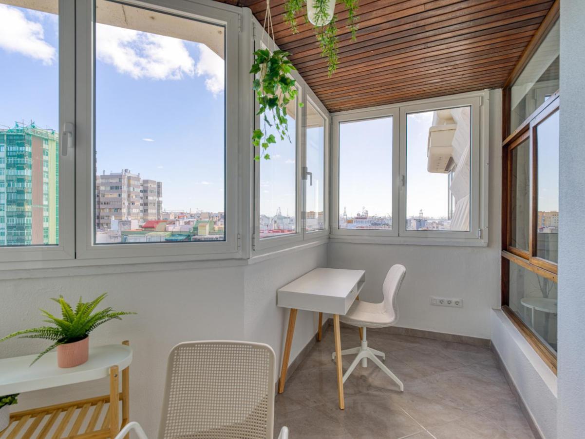 Bright Townhouse - Views - 5 Min Walk To The Beach Лас-Пальмас-де-Гран-Канария Экстерьер фото