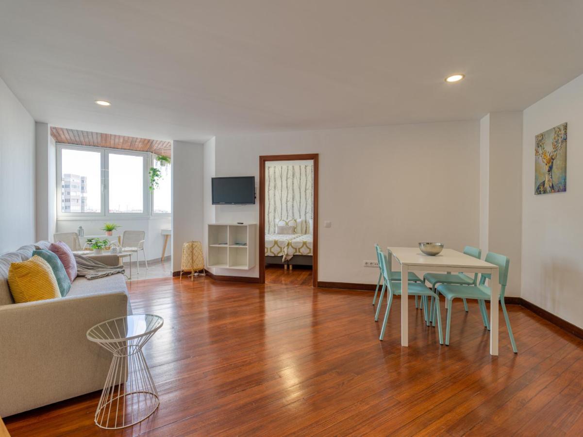 Bright Townhouse - Views - 5 Min Walk To The Beach Лас-Пальмас-де-Гран-Канария Экстерьер фото